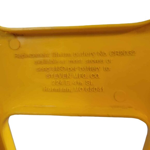 2 1991 Steven Mfg Co Push Light Up Frog and Snail Toys READ DESCRIPTION - Picture 10 of 10